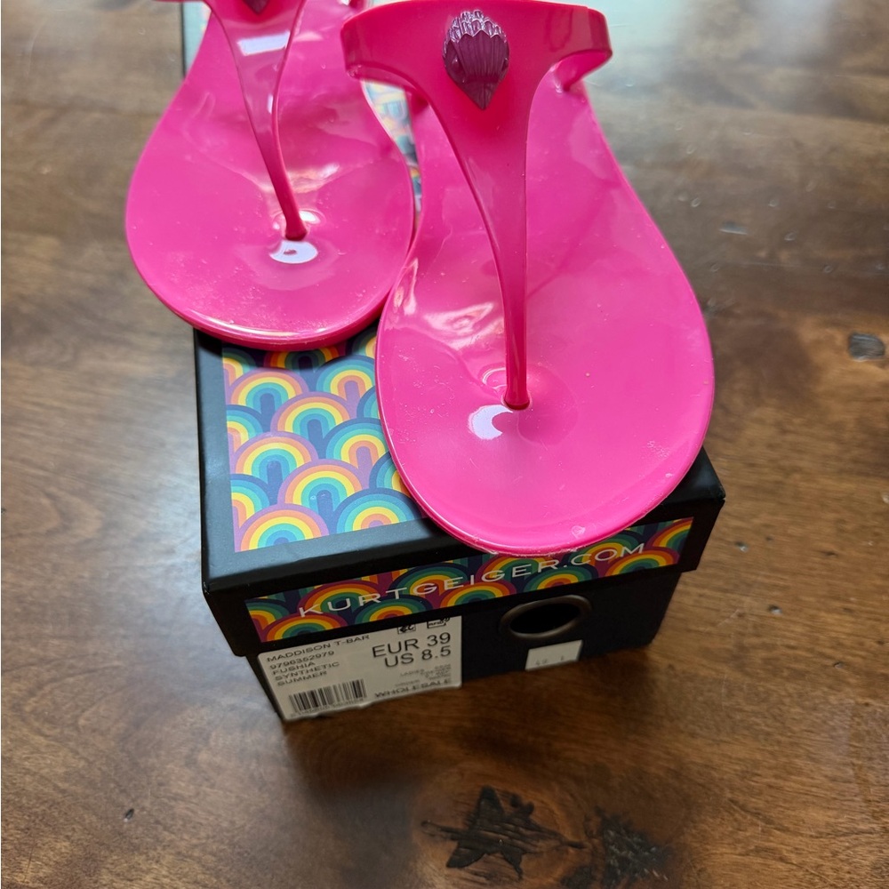 Kurt Geiger Bright Pink Sandals Maddison T-Bar